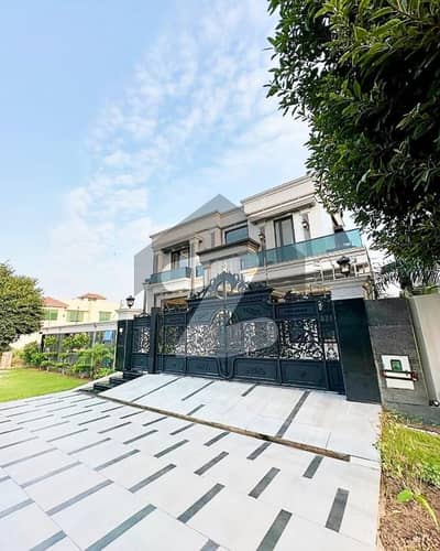 LUXURY 1 KANAL BRAND NEW HOUSE AVAILABE FOR SALE IN DHA PHASE 5 LAHORE.