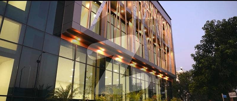 Commercial building for Sale on Prime location Commercial building for Sale on Prime location