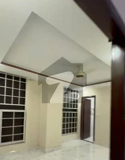 Pak Uk Offers Appartments Furnished Non Furnished available near Main Gate