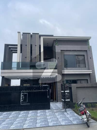 10 Marla House for Sale in 50ft road J Block Al Jalil Garden