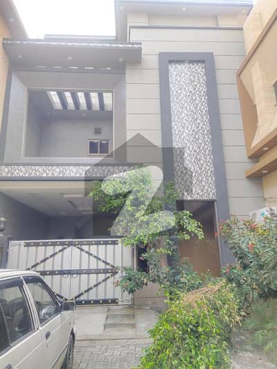7 Marla Brand New Upper Portion available for rent near Riwind Road university of south Asia