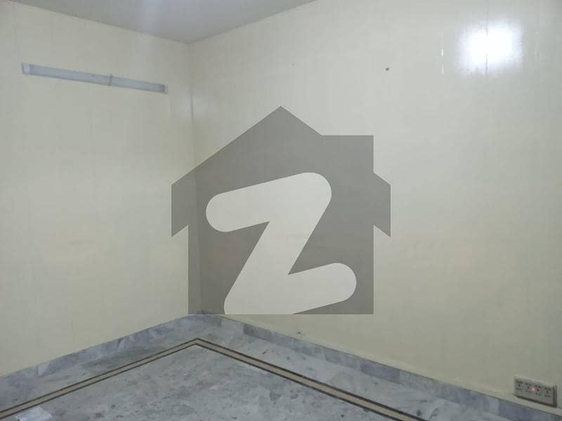 I-8 Markaz 452 SQ/FT Office For Rent I-8 Markaz 452 SQ/FT Office For Rent