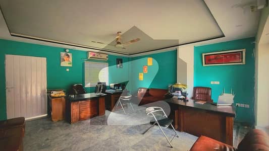 پاک عرب ہاؤسنگ سوسائٹی لاہور میں 3 مرلہ Studio دکان 17.0 ہزار میں کرایہ پر دستیاب ہے۔