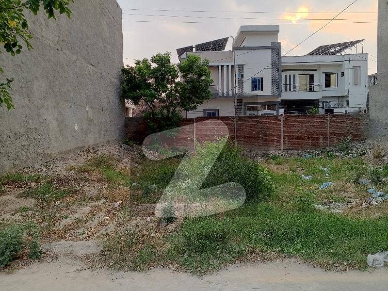 رائل پام سٹی ساہیوال ساہیوال میں 5 مرلہ رہائشی پلاٹ 95.0 لاکھ میں برائے فروخت۔ رائل پام سٹی ساہیوال ساہیوال میں 5 مرلہ رہائشی پلاٹ 95.0 لاکھ میں برائے فروخت۔