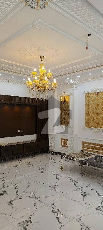 ڈی ایچ اے 11 رہبر فیز 1 ڈی ایچ اے 11 رہبر,لاہور میں 4 کمروں کا 10 مرلہ مکان 4.7 کروڑ میں برائے فروخت۔