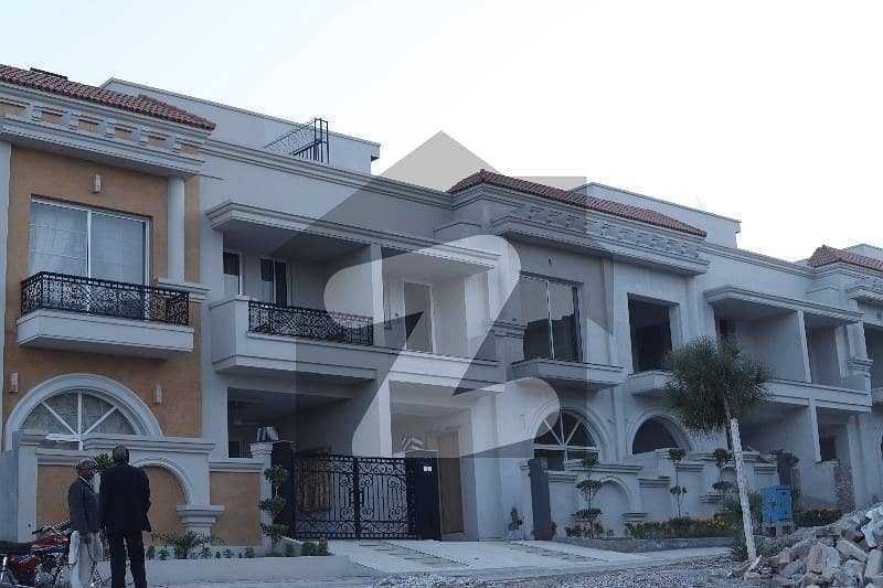 Ideal 5 marla near cricket ground Ideal 5 marla near cricket ground