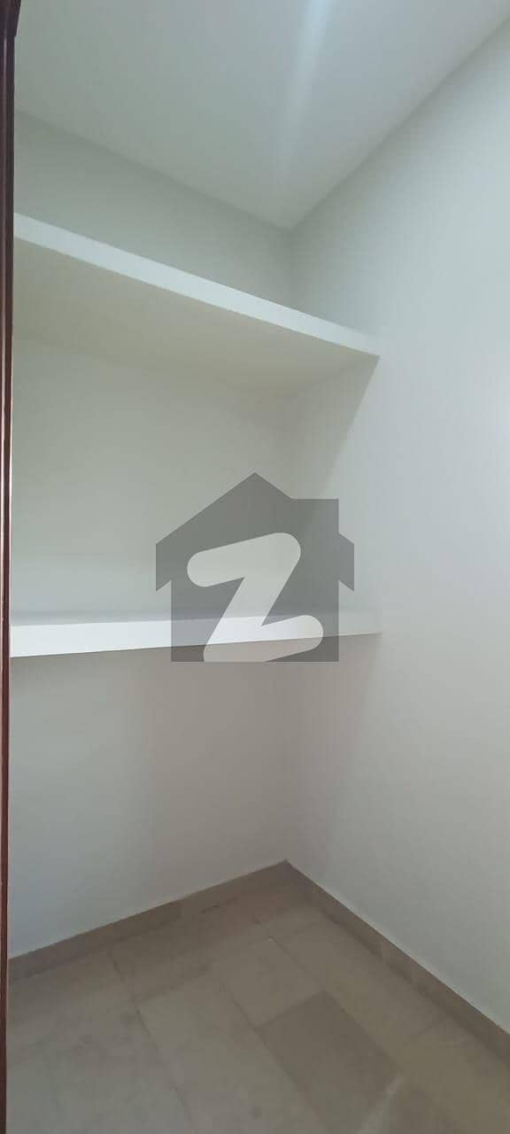 32 