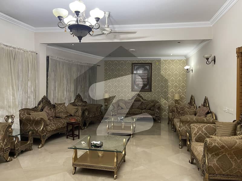 F-11 Furnished House 7 Bedroom For Rent F-11 Furnished House 7 Bedroom For Rent
