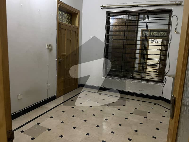 F-11 Upper Portion 2 Bedroom Park Face For Rent F-11 Upper Portion 2 Bedroom Park Face For Rent