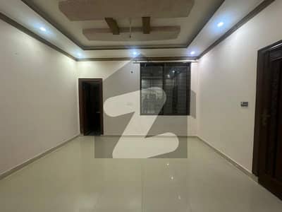 10 Marla Beautiful House Available For Rent In Cantt Avenue Sialkot