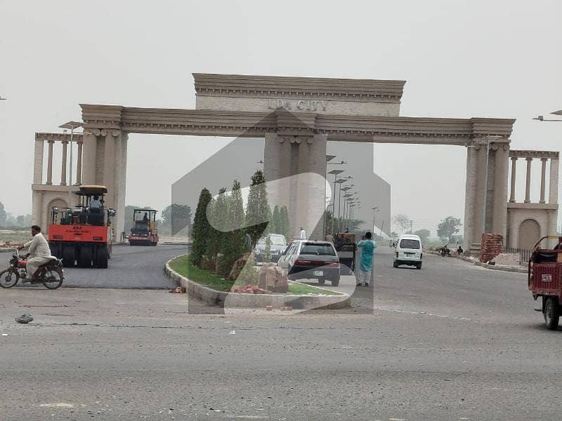 ایل ڈی اے سٹی فیز 1 ۔ بلاک این ایل ڈی اے سٹی فیز 1 - جناح سیکٹر,ایل ڈی اے سٹی فیز 1,ایل ڈی اے سٹی,ایل ڈی اے روڈ,لاہور میں 5 مرلہ رہائشی پلاٹ 32.0 لاکھ میں برائے فروخت۔