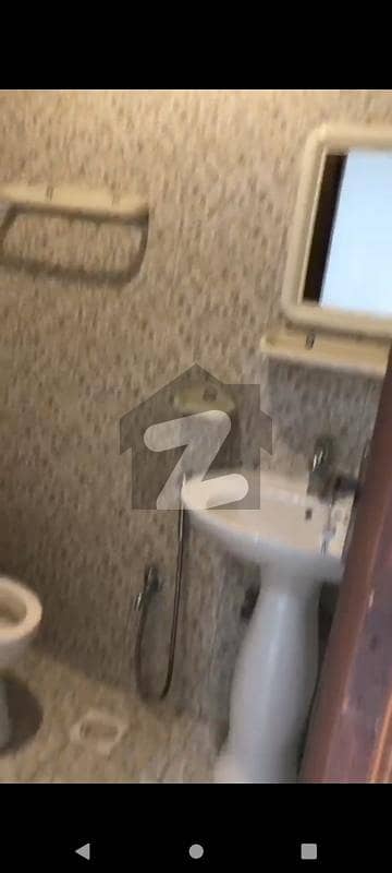 804