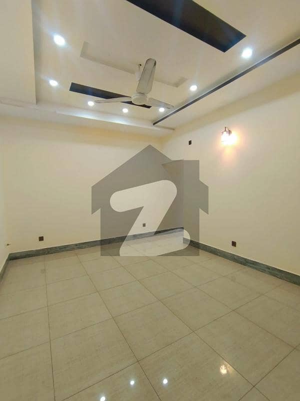 9 Marla House Situated In G-10/3 For rent