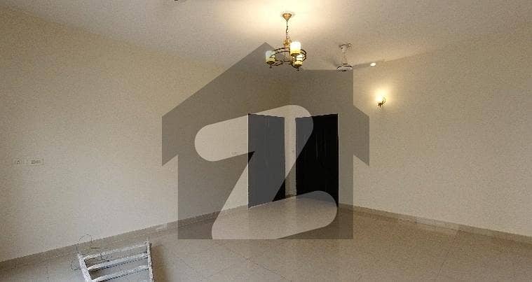 House Of 12 Marla In Askari 5 Is Available House Of 12 Marla In Askari 5 Is Available