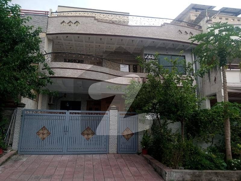 I-8 Beautiful Tile Flooring Upper Portion For Rent