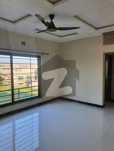 10 MARLA UPPER PROTION AVAILABLE FOR RENT IN SECTOR C BAHRIA TOWN RAWALPINDI