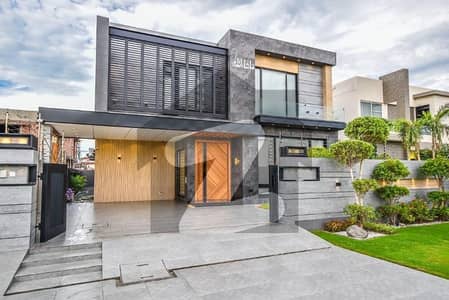 01 KANAL BRAND NEW WELL DESIGN HOUSE FOR SALE IN DHA PHASE 7