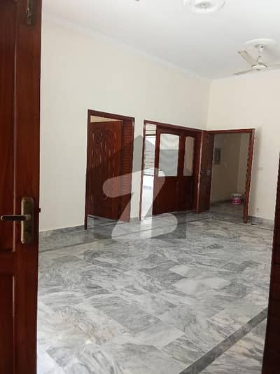 50*90 Upper Portion Available For Rent In G-13