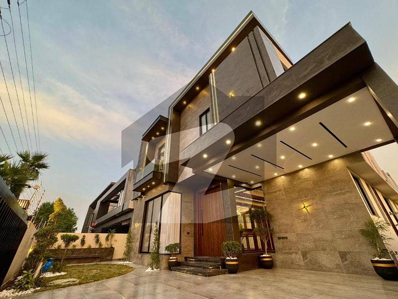 1 KANAL BRAND NEW ULTRA MODERN DESIGN HOUSE FOR SALE IN DHA PHASE 6 1 KANAL BRAND NEW ULTRA MODERN DESIGN HOUSE FOR SALE IN DHA PHASE 6