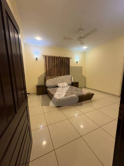 LUXURIOUS LIKE NEW PORTION FOR RENT