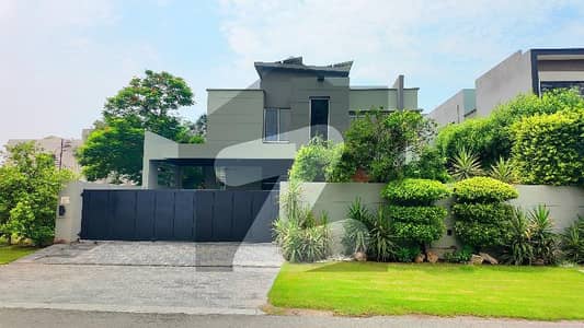 Spacious 1 Kanal House With Basement For Sale In DHA Phase 5 Prime Location