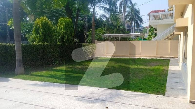 26 Marla Full House For Rent In Main Cantt