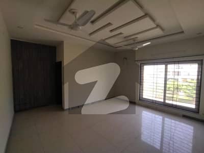 1 kanal upper portion for rent