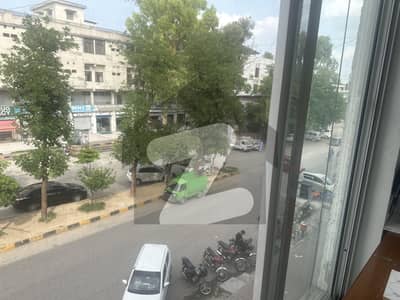 جی