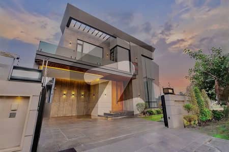 1 Kanal Top Quality Build Luxurious Beautiful Modern Design Villa With Basement For Sale In DHA Lahore Phase 7 Prime Location Near Carrefour