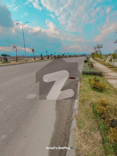ڈی ایچ اے فیز 1 - سیکٹر بی ڈی ایچ اے فیز 1,ڈی ایچ اے ڈیفینس,پشاور میں 1 کنال رہائشی پلاٹ 2.75 کروڑ میں برائے فروخت۔ ڈی ایچ اے فیز 1 - سیکٹر بی ڈی ایچ اے فیز 1,ڈی ایچ اے ڈیفینس,پشاور میں 1 کنال رہائشی پلاٹ 2.75 کروڑ میں برائے فروخت۔