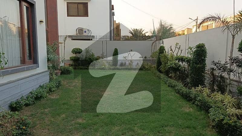 Extraordinary Near Phase viii A zone Extraordinary Near Phase viii A zone