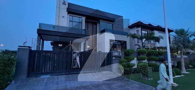 1 Kanal Elegant And Prime Location Super Hot Located Bungalow Is Available For Sale In The W Block Of DHA Phase 7 Lahore.