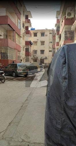 گلشنِ اقبال - بلاک 16 گلشنِ اقبال,گلشنِ اقبال ٹاؤن,کراچی میں 3 کمروں کا 6 مرلہ فلیٹ 1.6 کروڑ میں برائے فروخت۔