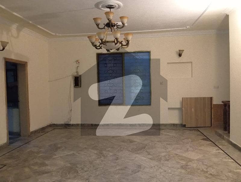 10 Marla Upper Portion For Rent