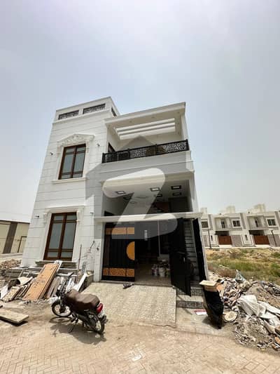 پام ولیج حیدرآباد بائی پاس,حیدر آباد میں 6 کمروں کا 6 مرلہ مکان 3.3 کروڑ میں برائے فروخت۔