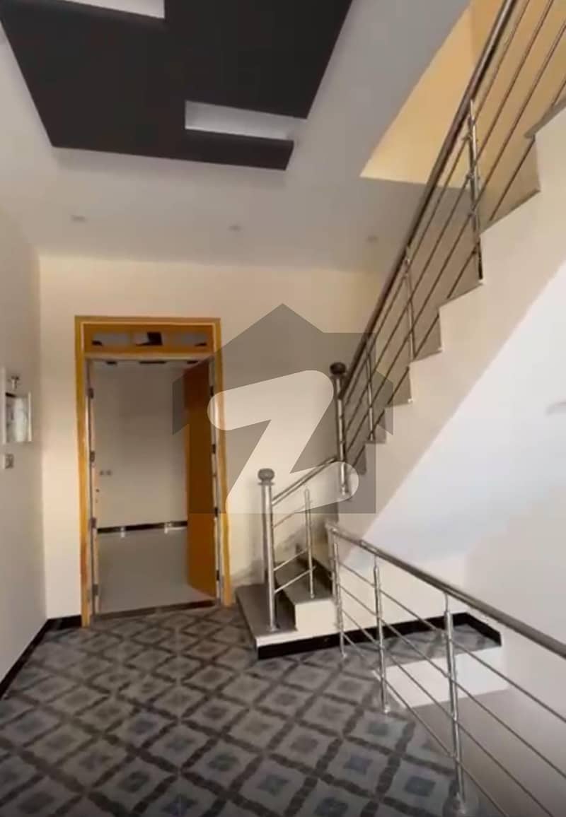 6-Room Bungalow for Sale Baag-e-Erum, Wadhu Wah 6-Room Bungalow for Sale Baag-e-Erum, Wadhu Wah