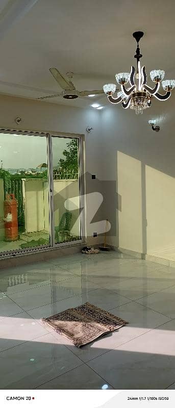 Good condition Ground Portion Good condition Ground Portion
