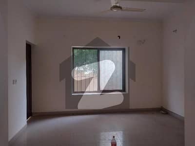 بش