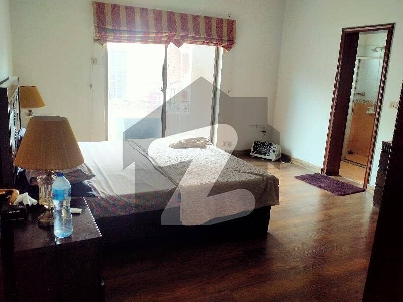 F-10 2'Bed Upper Portion For Rent F-10 2'Bed Upper Portion For Rent