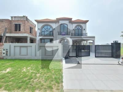 One Kanal Brand New House Near to MacDonald's With Original Picture