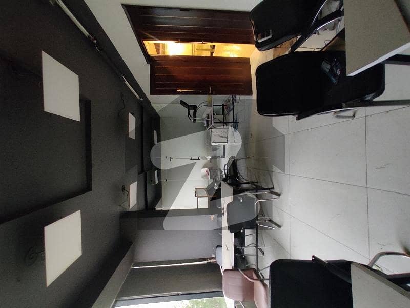Office For Rent In Roshan Trade Centre Office For Rent In Roshan Trade Centre