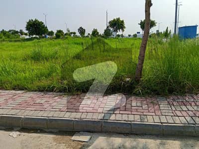 D Block Corner Plot For Sale AT a Best Location Top City