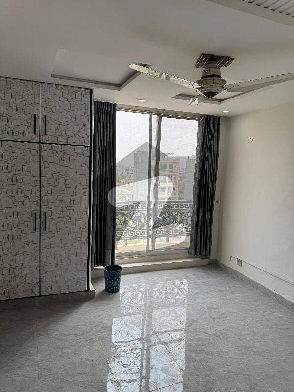 1 Bed For Sale 1 Bed For Sale