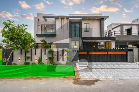 1 Kanal Modern House With Hot Location For Sale In DHA Phase 6 Lahore