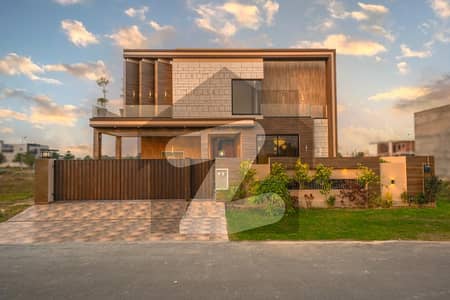 1 Kanal Modern Design House For Sale Hot Location in DHA PHASE 6