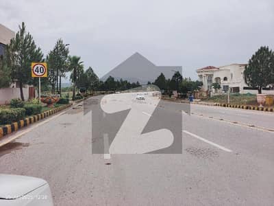 Sector F1 08 Marla Street 18 Solid Land Possession Utility Paid