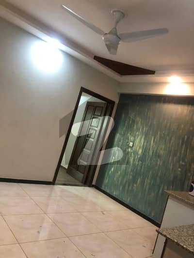 ٹاپ سٹی 1 - بلاک سی ٹاپ سٹی 1,اسلام آباد میں 1 کمرے کا 3 مرلہ فلیٹ 35.0 ہزار میں کرایہ پر دستیاب ہے۔