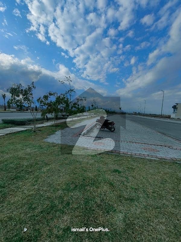 1 Kanal Plot For Sale In DHA Psh