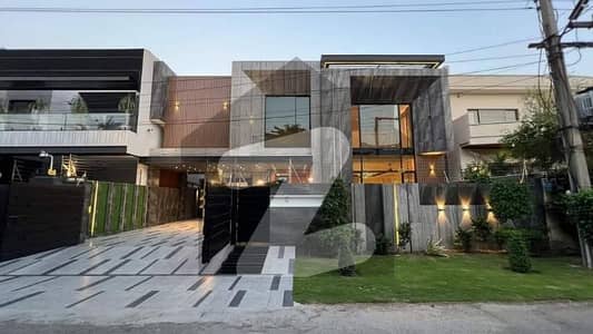 Facing Park Modern Design Fully Furnished Slightly Used House For Sale