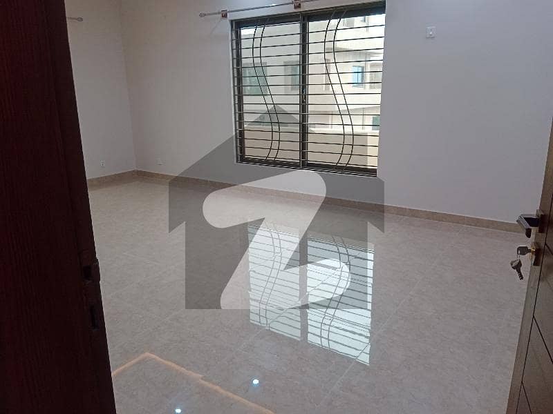 1 Kanal Lower Portion For Grabs In G-16
